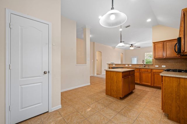 7915 Saragosa Blue Lane, Richmond, TX 77407