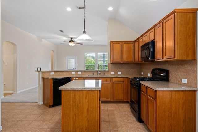 7915 Saragosa Blue Lane, Richmond, TX 77407