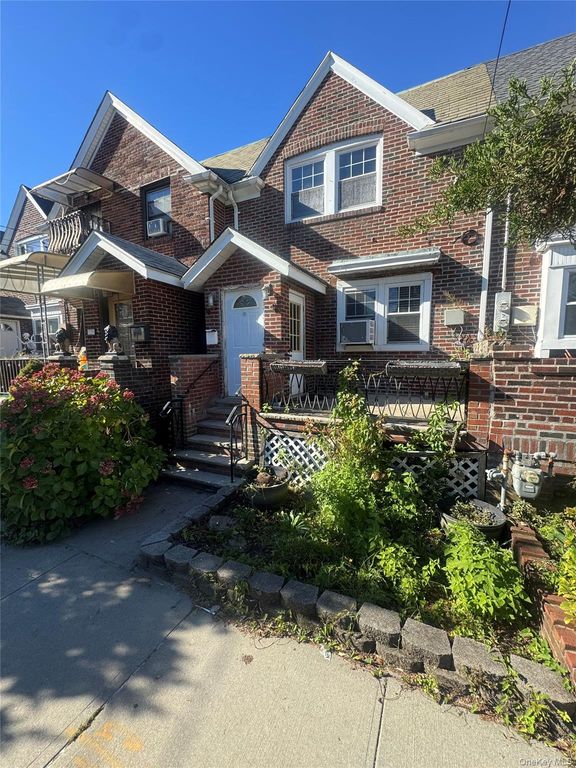 331 Beach 91st Street, Rockaway Beach, NY 11693 — exterior