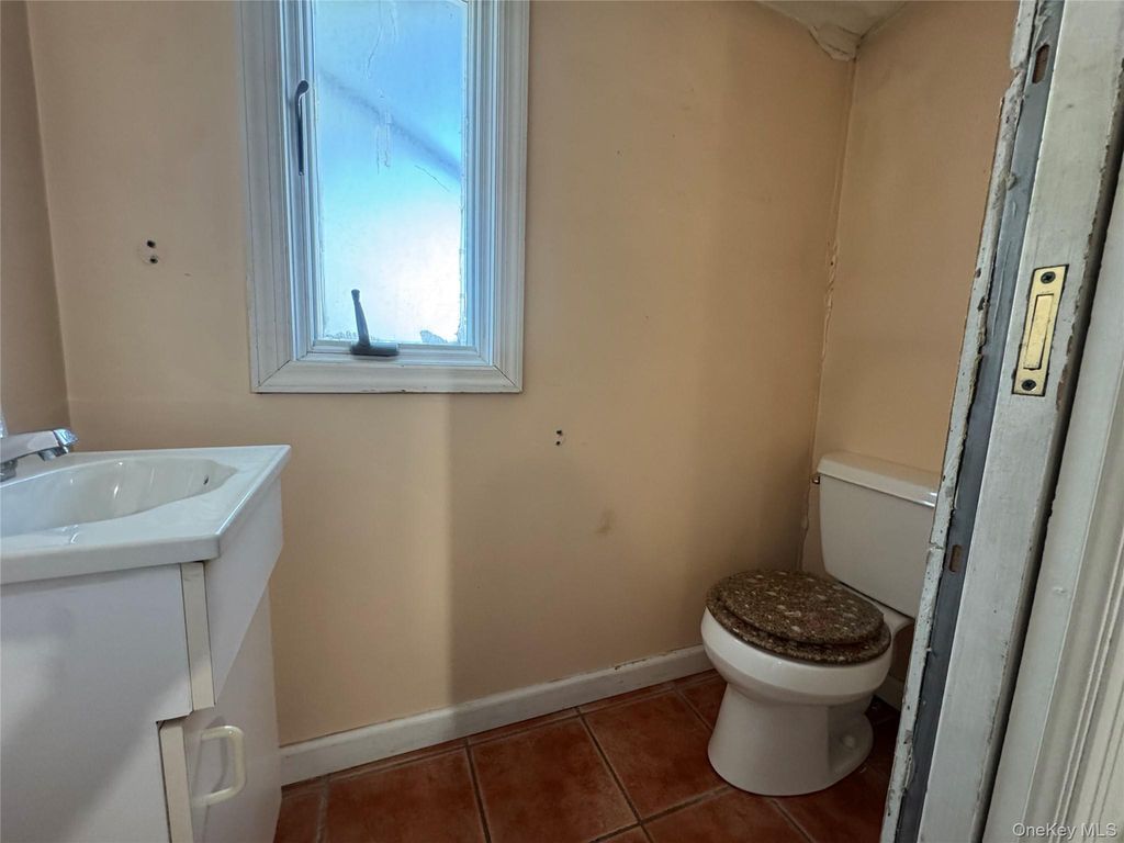 331 Beach 91st Street, Rockaway Beach, NY 11693 — photo 5