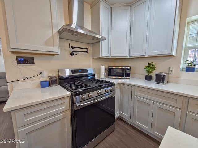 7321 CUBA Drive, El Paso, TX 79915