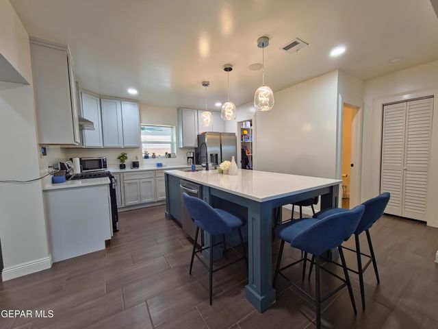 7321 CUBA Drive, El Paso, TX 79915