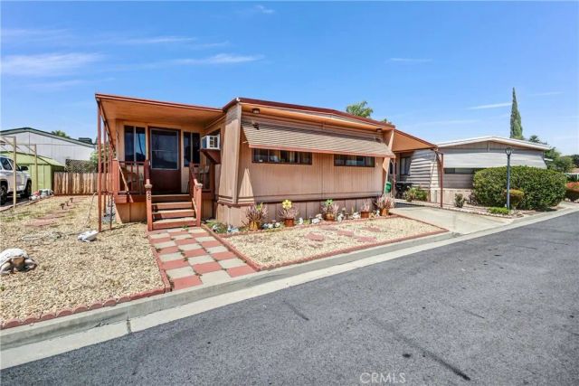 2755 Arrow 48, La Verne, CA 91750