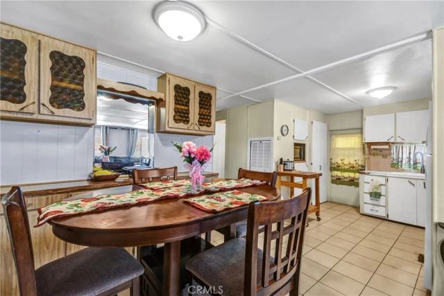 2755 Arrow 48, La Verne, CA 91750