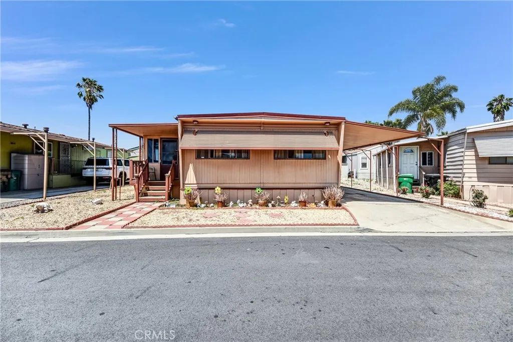 2755 Arrow 48, La Verne, CA 91750