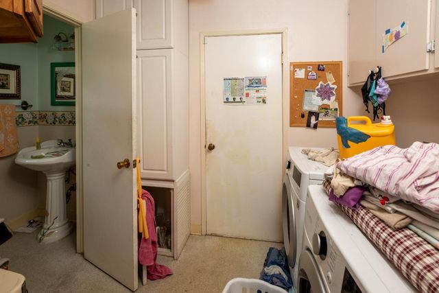 10252 Creston Drive, Cupertino, CA 95014