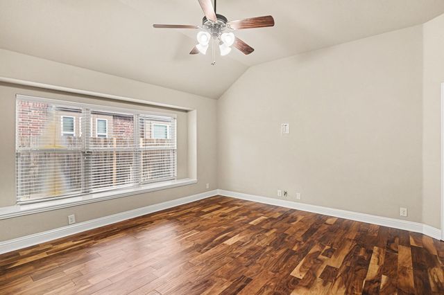 12313 Treeline Drive, Fort Worth, TX 76036