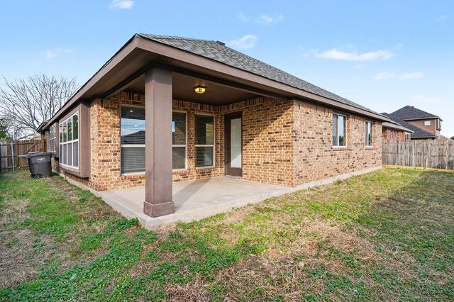 12313 Treeline Drive, Fort Worth, TX 76036