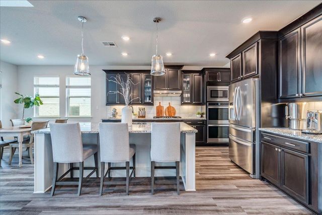 212 Sierra Blanca RD, Dripping Springs, TX 78620