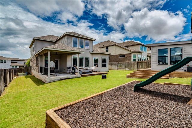 212 Sierra Blanca RD, Dripping Springs, TX 78620