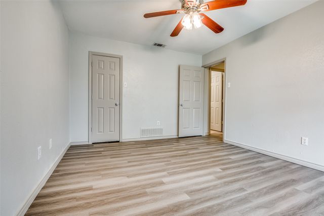 417 Ash Lane, Lancaster, TX 75146