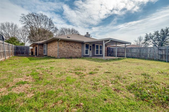 417 Ash Lane, Lancaster, TX 75146