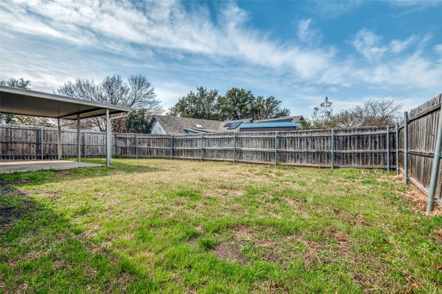 417 Ash Lane, Lancaster, TX 75146