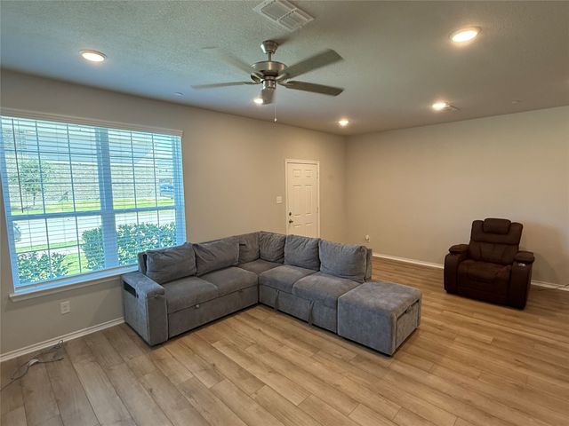 3000 Paint Drive 49, Mesquite, TX 75150
