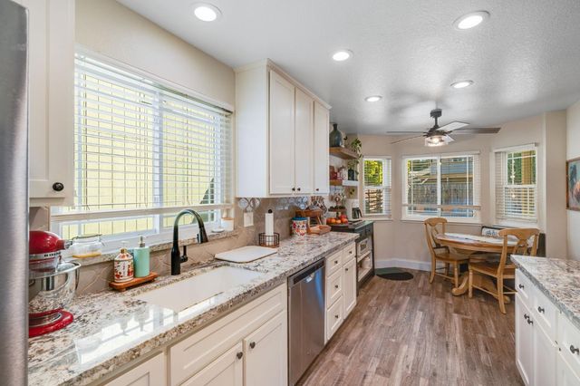 9835 Hans Way, Elk Grove, CA 95624