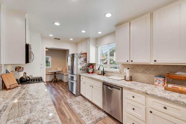 9835 Hans Way, Elk Grove, CA 95624