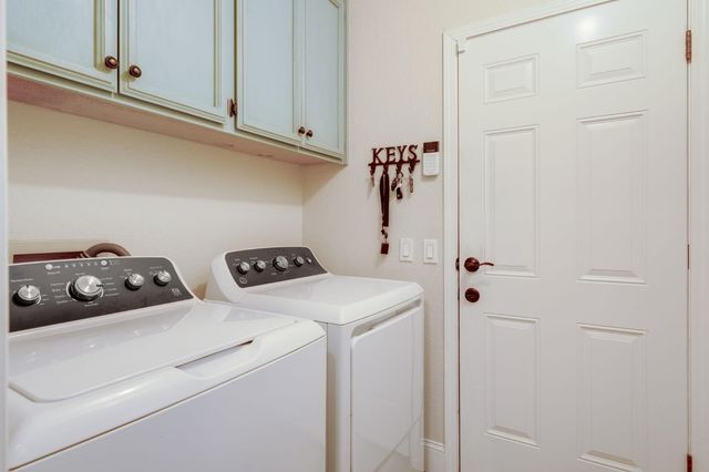 9835 Hans Way, Elk Grove, CA 95624