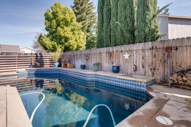 9835 Hans Way, Elk Grove, CA 95624