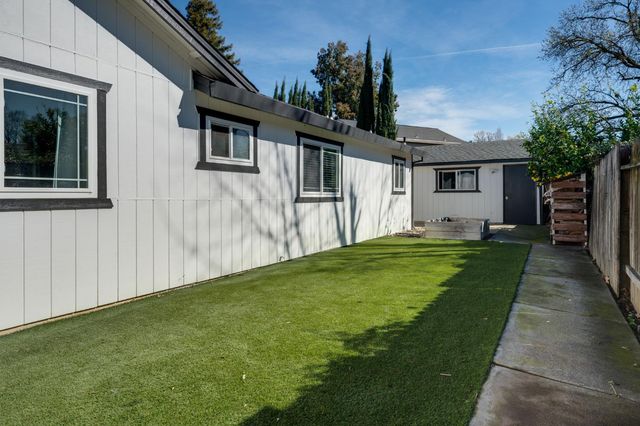 9835 Hans Way, Elk Grove, CA 95624