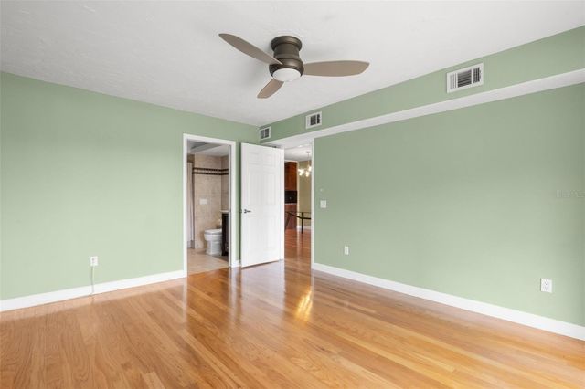 8711 BLIND PASS ROAD 104A, St Petersburg, FL 33706