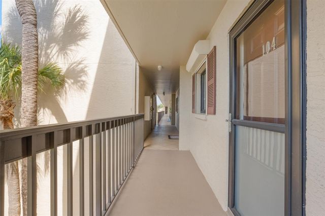 8711 BLIND PASS ROAD 104A, St Petersburg, FL 33706