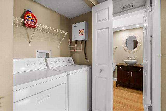 8711 BLIND PASS ROAD 104A, St Petersburg, FL 33706