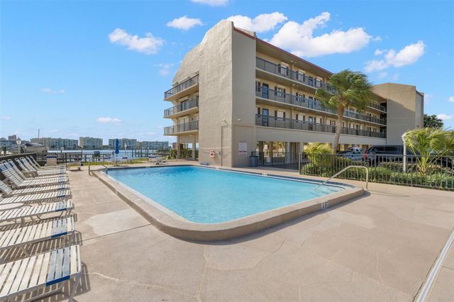 8711 BLIND PASS ROAD 104A, St Petersburg, FL 33706