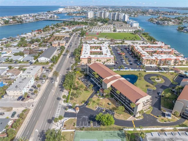 8711 BLIND PASS ROAD 104A, St Petersburg, FL 33706