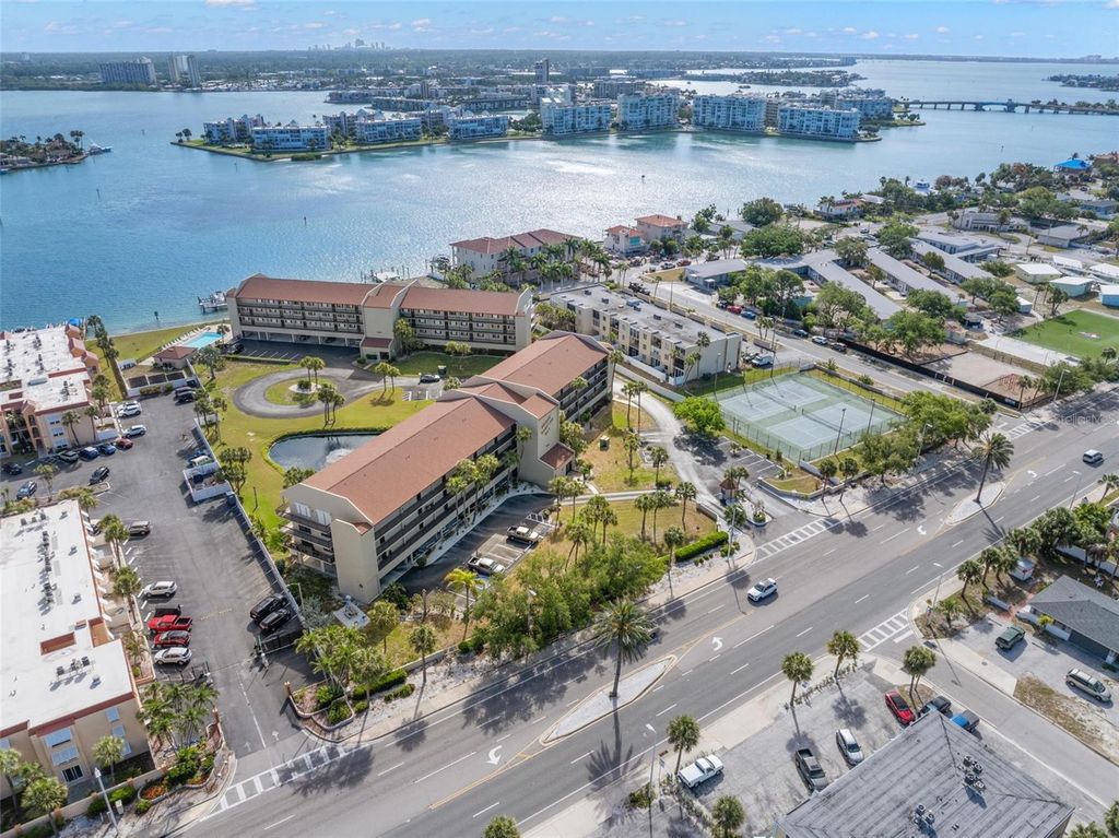 8711 BLIND PASS ROAD 104A, St Petersburg, FL 33706