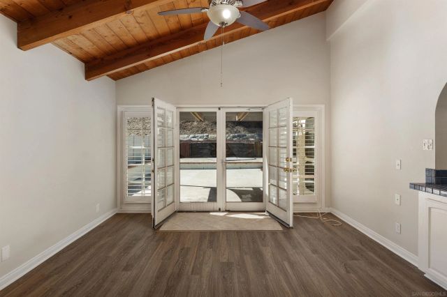 1825 Donahue Dr., El Cajon, CA 92019