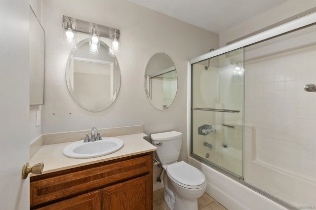 1825 Donahue Dr., El Cajon, CA 92019