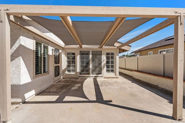 1825 Donahue Dr., El Cajon, CA 92019