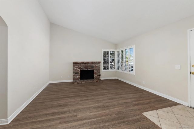 1825 Donahue Dr., El Cajon, CA 92019