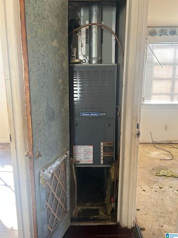 1657 19TH PLACE, Birmingham, AL 35211