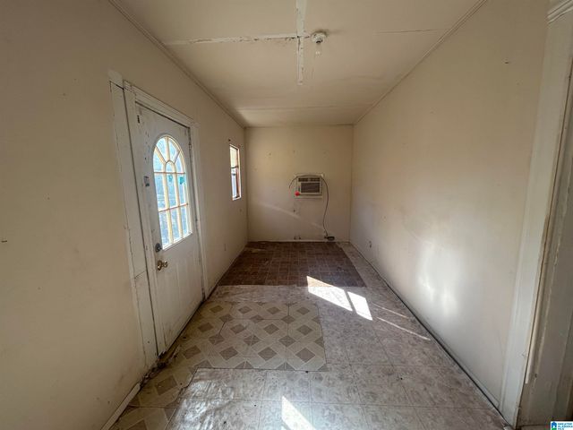 1657 19TH PLACE, Birmingham, AL 35211