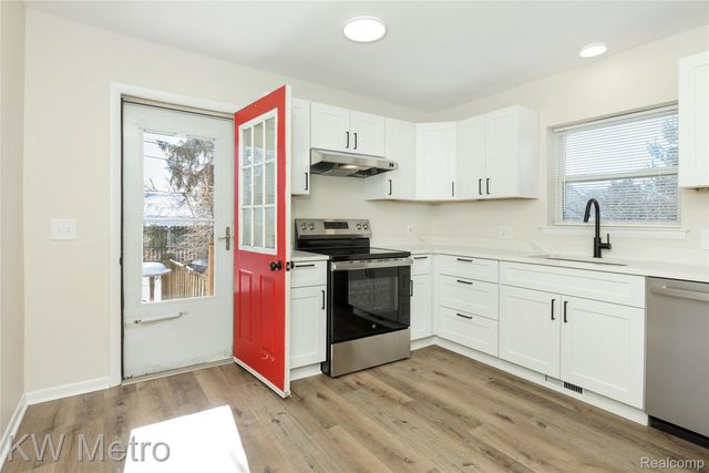 2116 Garfield Street, Ferndale, MI 48220