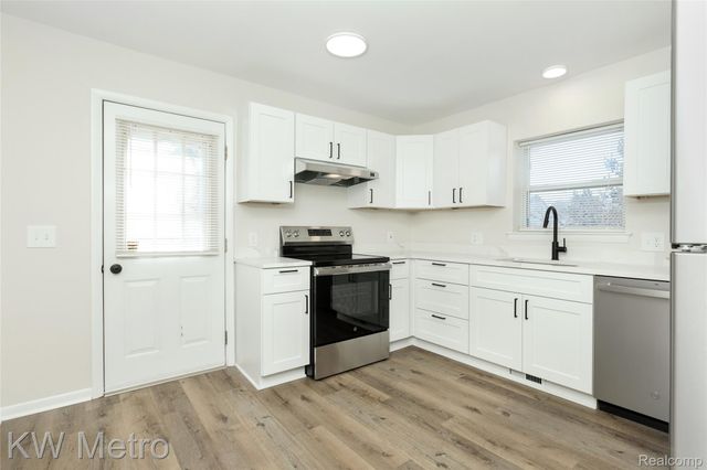 2116 Garfield Street, Ferndale, MI 48220