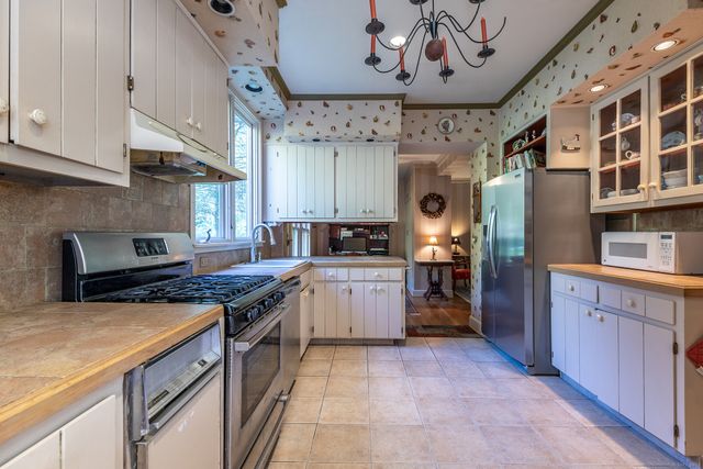 1 North Shore Road, Warren, CT 06777