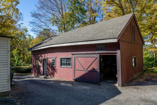 1 North Shore Road, Warren, CT 06777