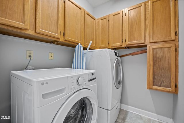 8728 Drew Lane, Chapel Hill, NC 27516