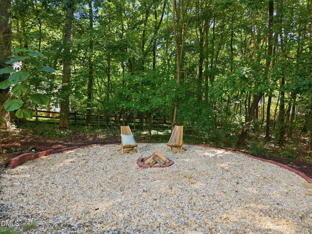 8728 Drew Lane, Chapel Hill, NC 27516