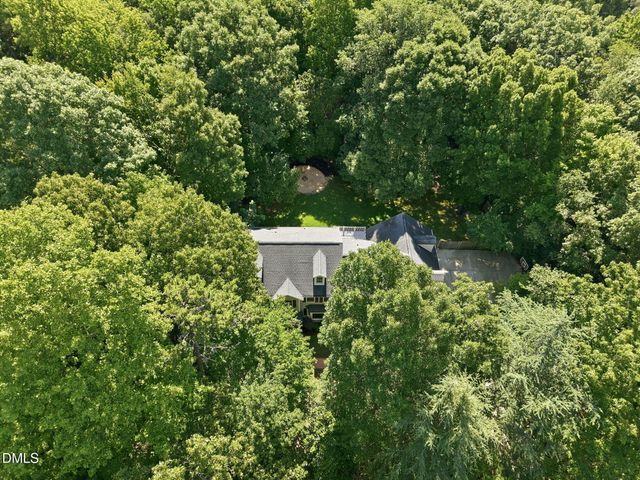 8728 Drew Lane, Chapel Hill, NC 27516