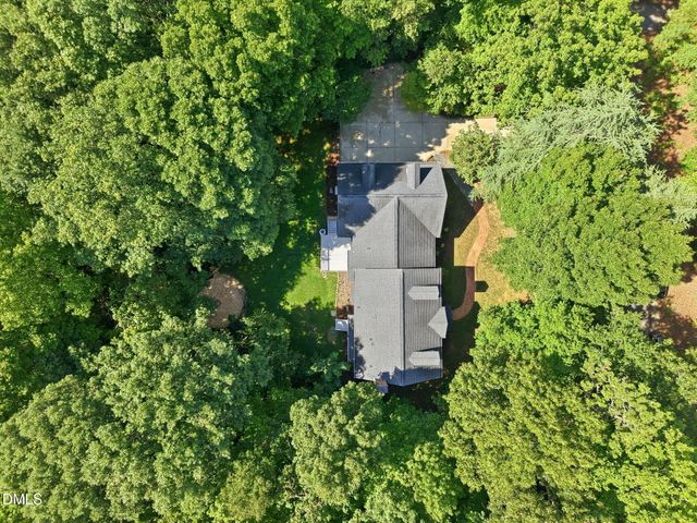 8728 Drew Lane, Chapel Hill, NC 27516