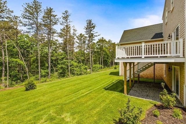 17 Preservation Way, Plymouth, MA 02360