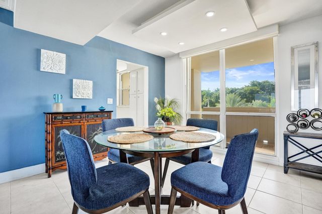 132 Lakeshore Drive 317, North Palm Beach, FL 33408