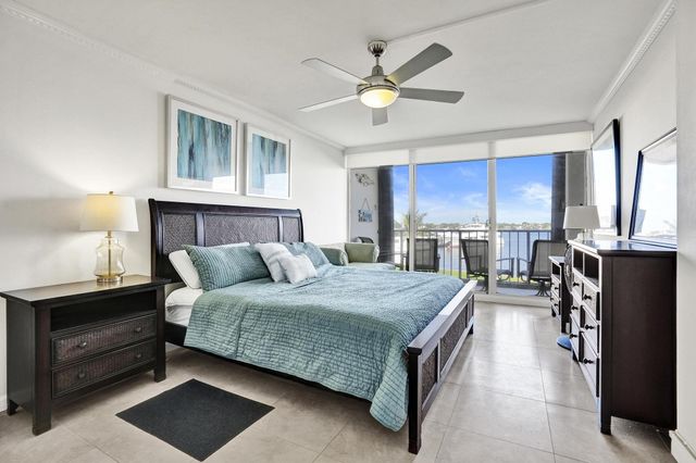 132 Lakeshore Drive 317, North Palm Beach, FL 33408