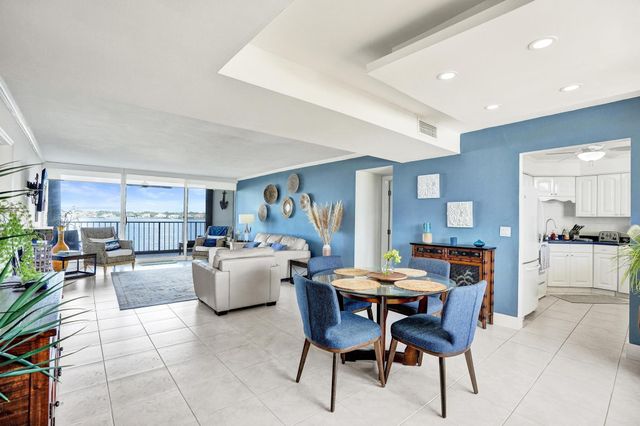 132 Lakeshore Drive 317, North Palm Beach, FL 33408