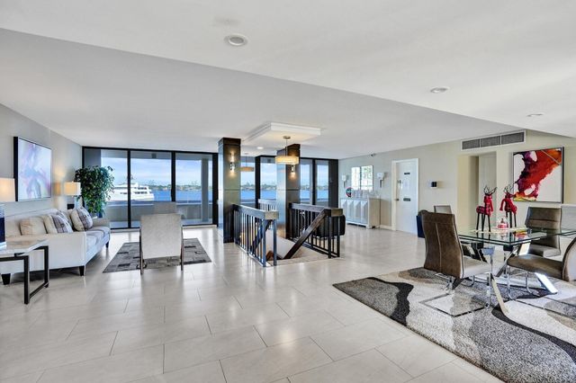 132 Lakeshore Drive 317, North Palm Beach, FL 33408