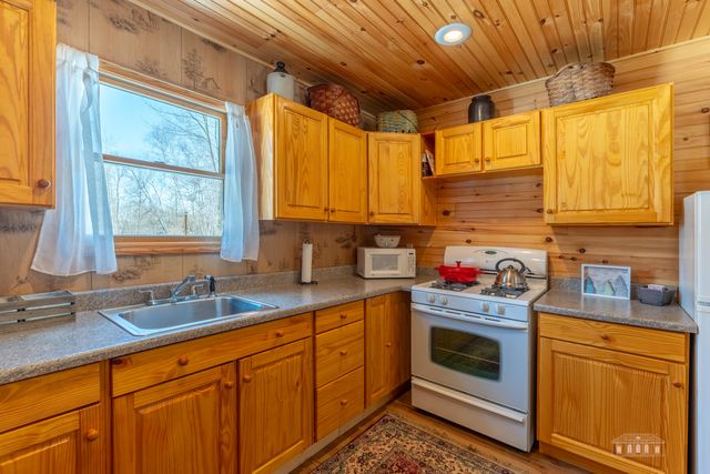 163 Callahan Road, Burke, NY 12917