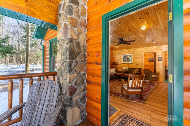 163 Callahan Road, Burke, NY 12917